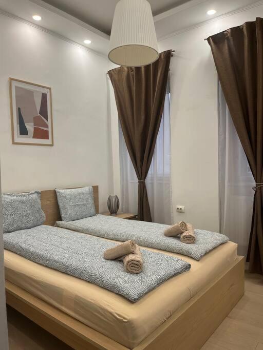 Szechenyi Renovated 2Br At Danube River Будапеща Екстериор снимка
